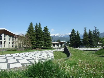 Campus Ensimag Saint Martin d'Hres - Crdit : Wikipdia